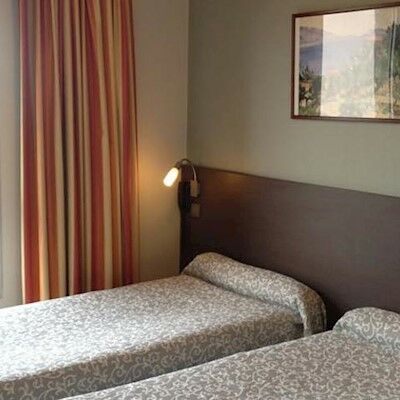 Victor Hugo Hotel 2*